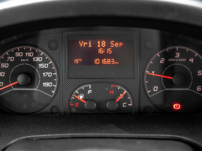 Citroën Jumper 2.2 BlueHDi 140 L2H2 | Camera | Cruise | 1e Eigenaar | Navi | Airco | Trekhaak foto 15
