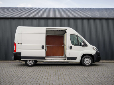 Citroën Jumper 2.2 BlueHDi 140 L2H2 | Camera | Cruise | 1e Eigenaar | Navi | Airco | Trekhaak foto 7