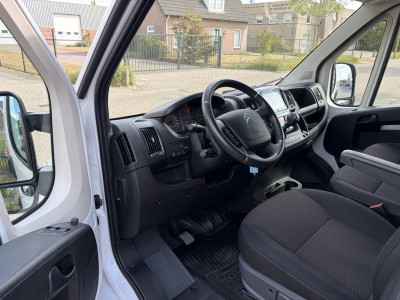 Citroën Jumper 2.2 BlueHDi 140PK E6 L3H2 3.3t â 3-zits âimperiaal âcamera ânavigatie âclima foto 10