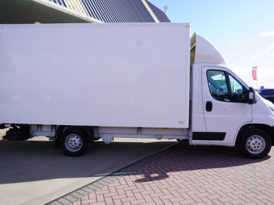 Citroën Jumper 2.2 BlueHDi 140PK S&S 3.5t Zwaar HD Meubelbak + laadklep Nr. V184 | Airco | Cruise | Camera foto 3