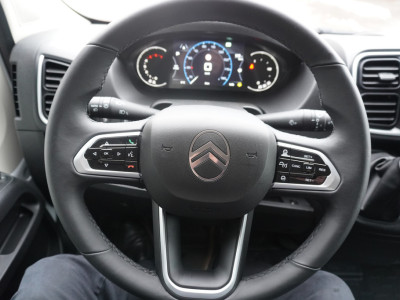 Citroën Jumper 2.2 BlueHDi 140PK S&S L2H2 3.5t Automaat Nr. V205 | Climate | Cruise | Navi | 360 Camera | Blis | Betimmering foto 15