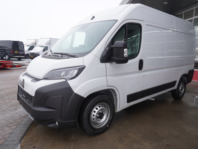 Citroën Jumper 2.2 BlueHDi 140PK S&S L2H2 3.5t Automaat Nr. V205 | Climate | Cruise | Navi | 360 Camera | Blis | Betimmering foto 9