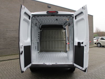 Citroën Jumper 2.2 BlueHDi 140 S&S L2H2 3.5t Automaat uit voorraad leverbaar! Navigatie, Camera, Parkeersensoren, verzwaarde veren, foto 11