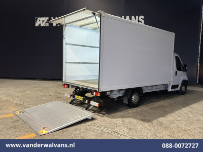 Citroën Jumper 2.2 BlueHDi 141pk Bakwagen 436cm Lang Laadklep Euro6 Airco | 1115kg laadvermogen | Cruisecontrol Bijrijdersbank. foto 2