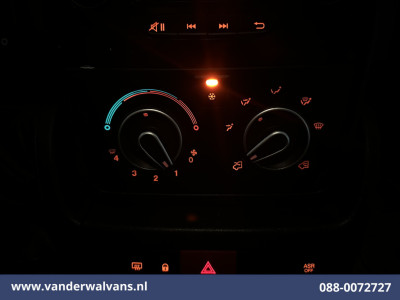 Citroën Jumper 2.2 BlueHDi 141pk Bakwagen Laadklep Euro6 Airco | 1015kg laadvermogen | Cruisecontrol Bijrijdersbank foto 4