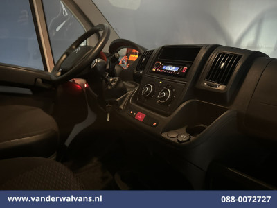 Citroën Jumper 2.2 BlueHDi 141pk Bakwagen Laadklep Euro6 Airco | 975kg laadvermogen Bijrijdersbank foto 12
