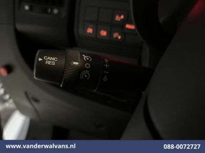 Citroën Jumper 2.2 BlueHDi 141pk Bakwagen Laadklep Euro6 Airco | Cruisecontrol | Bijrijdersbank 1015kg laadvermogen foto 4
