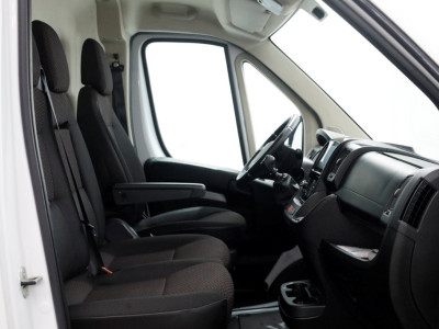 Citroën Jumper 2.2 BlueHDi 165pk L4H2 Airco/Navi/Camera 05-2024 foto 3