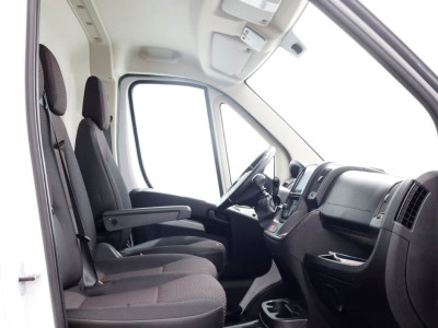 Citroën Jumper 2.2 BlueHDi 165pk L4H2 Airco/Navi/Camera 06-2024 foto 3