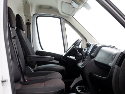 Citroën Jumper 2.2 BlueHDi 165pk L4H2 Airco/Navi/Camera 06-2024 foto 3