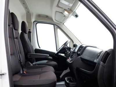 Citroën Jumper 2.2 BlueHDi 165pk L4H2 Airco/Navi/Camera 06-2024 foto 5