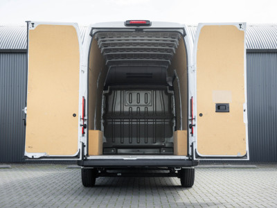 Citroën Jumper 2.2 BlueHDi L4H3 | Nieuwstaat | 140 PK | Camera | Cruise | Airco | Lane Assist foto 9