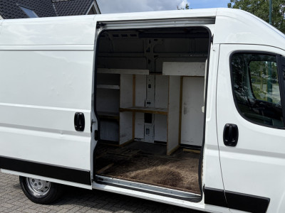 Citroën Jumper 30 2.2 BlueHDi 165PK Euro6 L2H2 Club â 3-zitsâ airco foto 18
