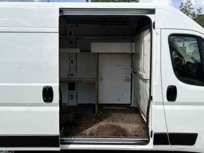 Citroën Jumper 30 2.2 BlueHDi 165PK Euro6 L2H2 Club â 3-zitsâ airco foto 19