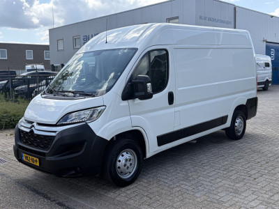 Citroën Jumper 30 2.2 BlueHDi 165PK Euro6 L2H2 Club â 3-zitsâ airco foto 5