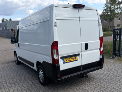 Citroën Jumper 30 2.2 BlueHDi 165PK Euro6 L2H2 Club â 3-zitsâ airco foto 7