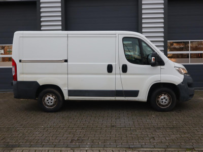 Citroën Jumper 33 2.2 HDI L1H1 4