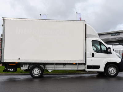 Citroën Jumper 35 2.0 BlueHDi L4 Bakwagen Cruise, NAVI, 165PK, Laadklep, Airco, Uniek! foto 10
