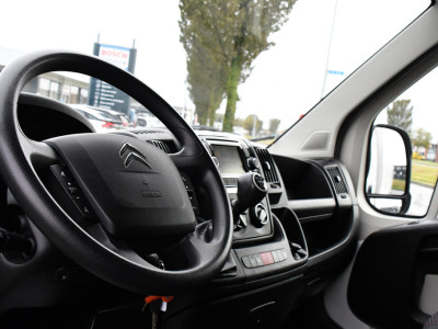 Citroën Jumper 35 2.0 BlueHDi L4 Bakwagen Cruise, NAVI, 165PK, Laadklep, Airco, Uniek! foto 13