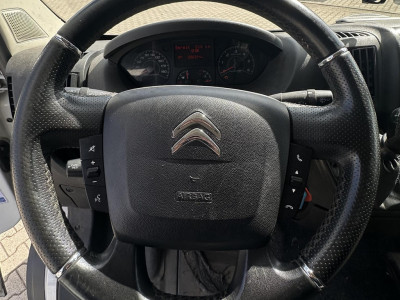 Citroën Jumper 35 2.0 BlueHDi L4 Zwaar bakwagen met laadklep MOTOR DEFECT! foto 3
