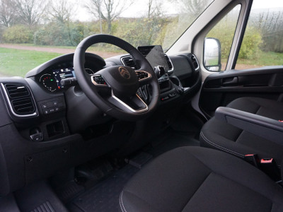 Citroën Jumper 35 2.2 140PK EAT8 Automaat L2H2 BPM VRIJ!! 10 Navi, Clima, Camera, ACC LED, 270Âº Deur!! NR. J590* foto 9