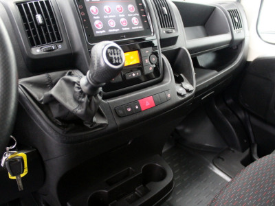 Citroën Jumper 35 2.2 BlueHDi 140 L3H2 Control 141PK, RIJKLAAR | CAMERA | TREKHAAK | 3 PERSOONS | CARPLAY foto 4
