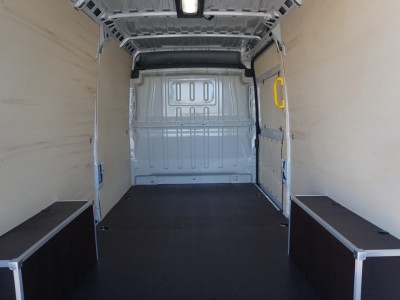 Citroën Jumper 35 2.2 EAT8 140PK Automaat L3H2 BPM VRIJ!! 10 Navi, Climate, Camera, LED, 270Âº Deur Betimmering!! NR. J075* foto 8
