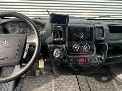 Citroën Jumper 35 2.2 HDI Bakwagen met laadklep Dhollandia foto 2