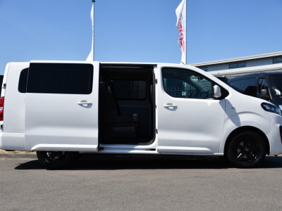 Citroën Jumpy 2.0 BlueHDI 120 L3 PB Edition Camera, Cruise, Carplay, Clima, 122pk, Trekhaak, 6 zitplaatsen, Sensoren, Multimedia, Uniek! foto 11
