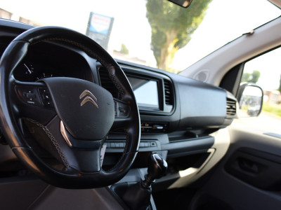Citroën Jumpy 2.0 BlueHDI 120 L3 PB Edition Camera, Cruise, Carplay, Clima, 122pk, Trekhaak, 6 zitplaatsen, Sensoren, Multimedia, Uniek! foto 2