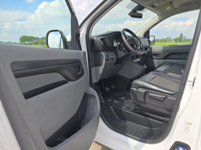 Citroën Jumpy 2.0 BlueHDI 120 M Club - 120 Pk - Euro 6 - Airco - Cruise Control - Parkeerhulp 16