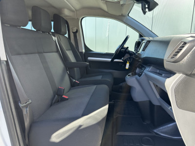 Citroën Jumpy 2.0 BlueHDI 180 PK / AUTOMAAT / L3H1 / DUBBEL CABINE / 2x SCHUIFDEUR / TREKHAAK / CAMERA / BLIND SPOT / ECC / CRUISE / 6 PERSOONS foto 7