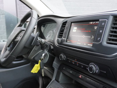 Citroën Jumpy 2.0 BlueHDI 180PK Automaat L3 EURO 6 - Airco - Navi - Cruise - €15.900,- Excl. 3