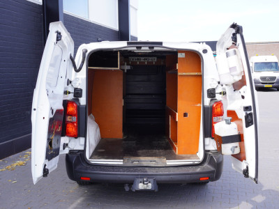 Citroën Jumpy 2.0 BlueHDI 180PK Automaat L3 EURO 6 - Airco - Navi - Cruise - €15.900,- Excl. 8