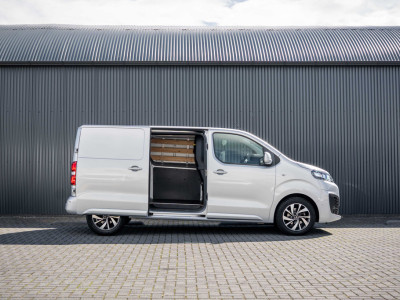 Citroën Jumpy 2.0 BlueHDi 120PK | Nieuwstaat | 3-Zits | Camera | Carplay | Cruise | PDC | Airco foto 7