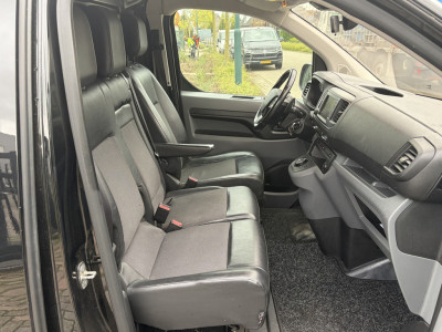 Citroën Jumpy L2 2.0 BlueHDI 180PK Automaat M Club â 3-zits â navigatie â climate control foto 11