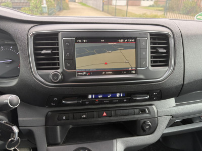 Citroën Jumpy L2 2.0 BlueHDI 180PK Automaat M Club â 3-zits â navigatie â climate control foto 12