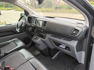 Citroën Jumpy L2 2.0 BlueHDI 180PK Automaat M Club â 3-zits â navigatie â climate control foto 3