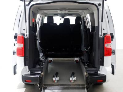 Citroën e-Jumpy Spacetourer 75 kWh L3 Rolstoelbus 100% Elektrisch Snellader SOH 97,2% incl BTW 05-2024 foto 9