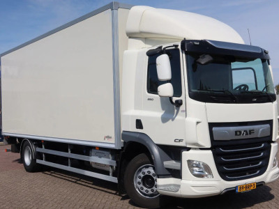 DAF CF 260 Bak+Klep Dhollandia 2000 kg foto 2