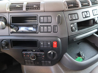 DAF CF 260 Bak+Klep Dhollandia 2000 kg foto 8