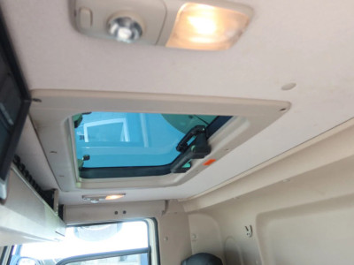 DAF CF 320 Koel/Vries + klep foto 8