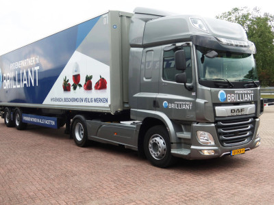 DAF CF 370 FT Trekker+Krone stuur as trailer. 2 Asser foto 2