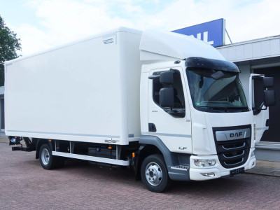 DAF LF 210 FA Bakwagen + klep 1000 kg + Ringfeder!! 11