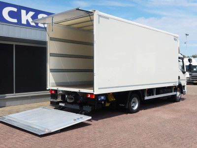 DAF LF 210 FA Bakwagen + klep 1000 kg + Ringfeder!! 17