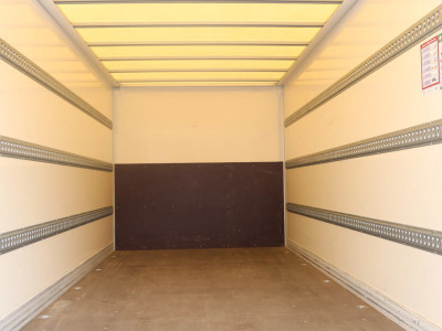 DAF LF 210 FA Bakwagen + klep 1000 kg + Ringfeder!! 18