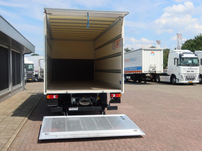 DAF LF 210 FA Bakwagen + klep 1000 kg + Ringfeder!! 3