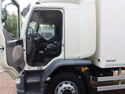 DAF LF 290 Bak+Klep 1500 kg foto 8