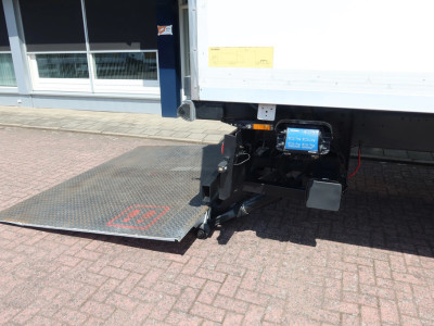 DAF LF 290 Koel/Vries Carrier + B.A.R. 2.000 kg Klep foto 14