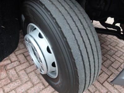 DAF LF 320 LA Bakwagen + DHollandia foto 17